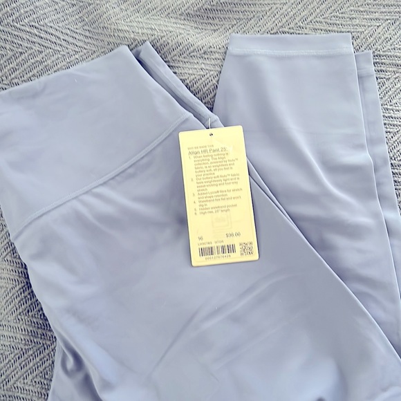 💧NWT Lululemon Align HR Pant 28” water drop sz16 💧 - Picture 2 of 6